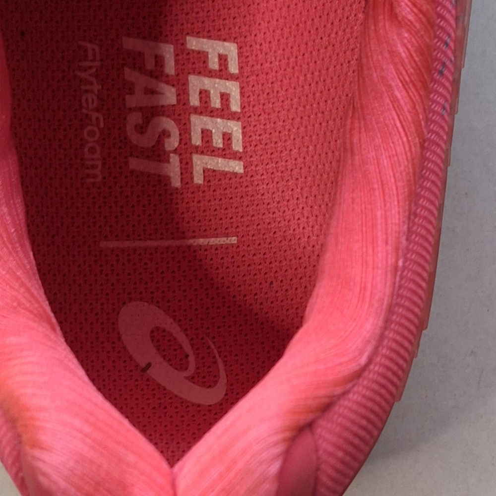 Asics - Picture 7 of 13